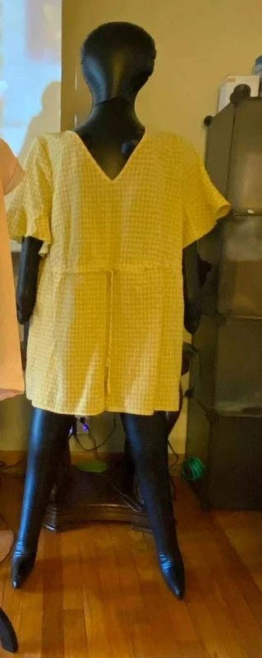 Yellow Gingerbread romper - Picture 5 of 6